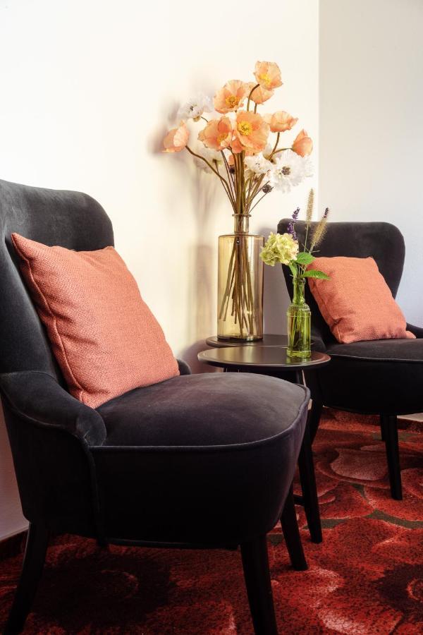 אולומוץ Herbarium Boutique Hotel מראה חיצוני תמונה