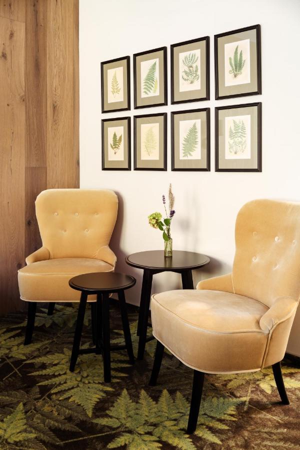 אולומוץ Herbarium Boutique Hotel מראה חיצוני תמונה